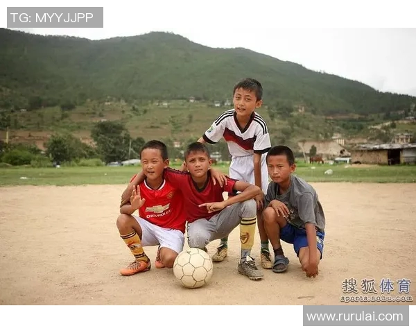 日本长发足球明星的魅力与成就探秘 日本长发足球明星的魅力与成就探秘